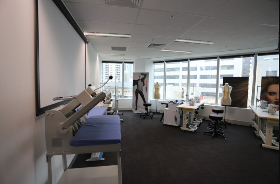 Spacious and Airy Inner City Fashion & Beauty Studio - United Pop Melbourne photo 4