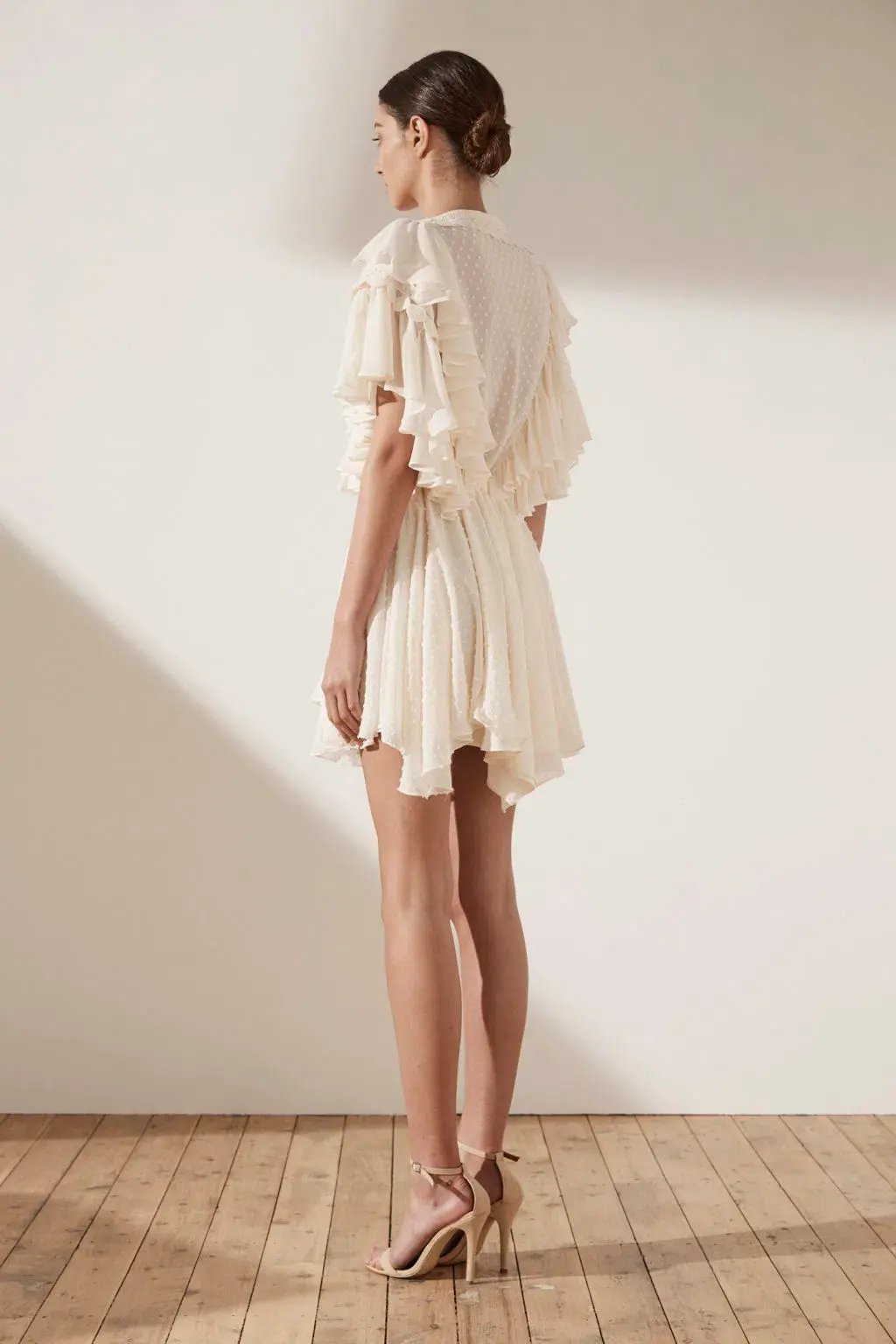 Shonya Joy Stella Ruffle Drawstring Dress Cream Size 12 photo 3