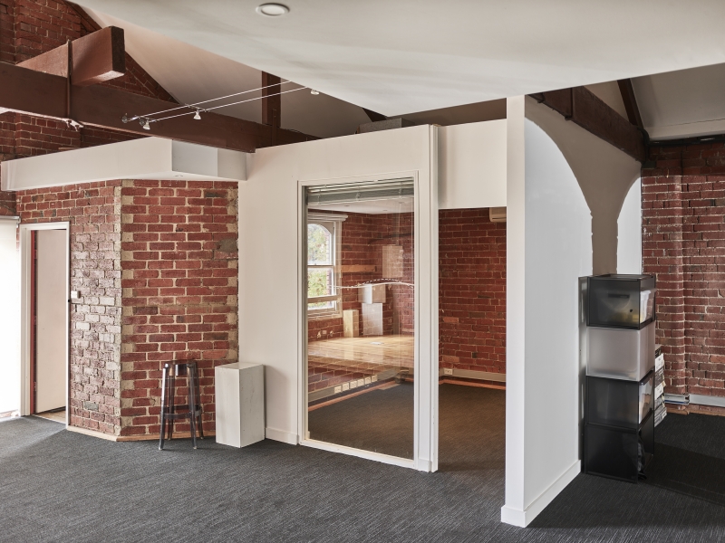 Studio access and storage at Brick & Beam studio photo 6