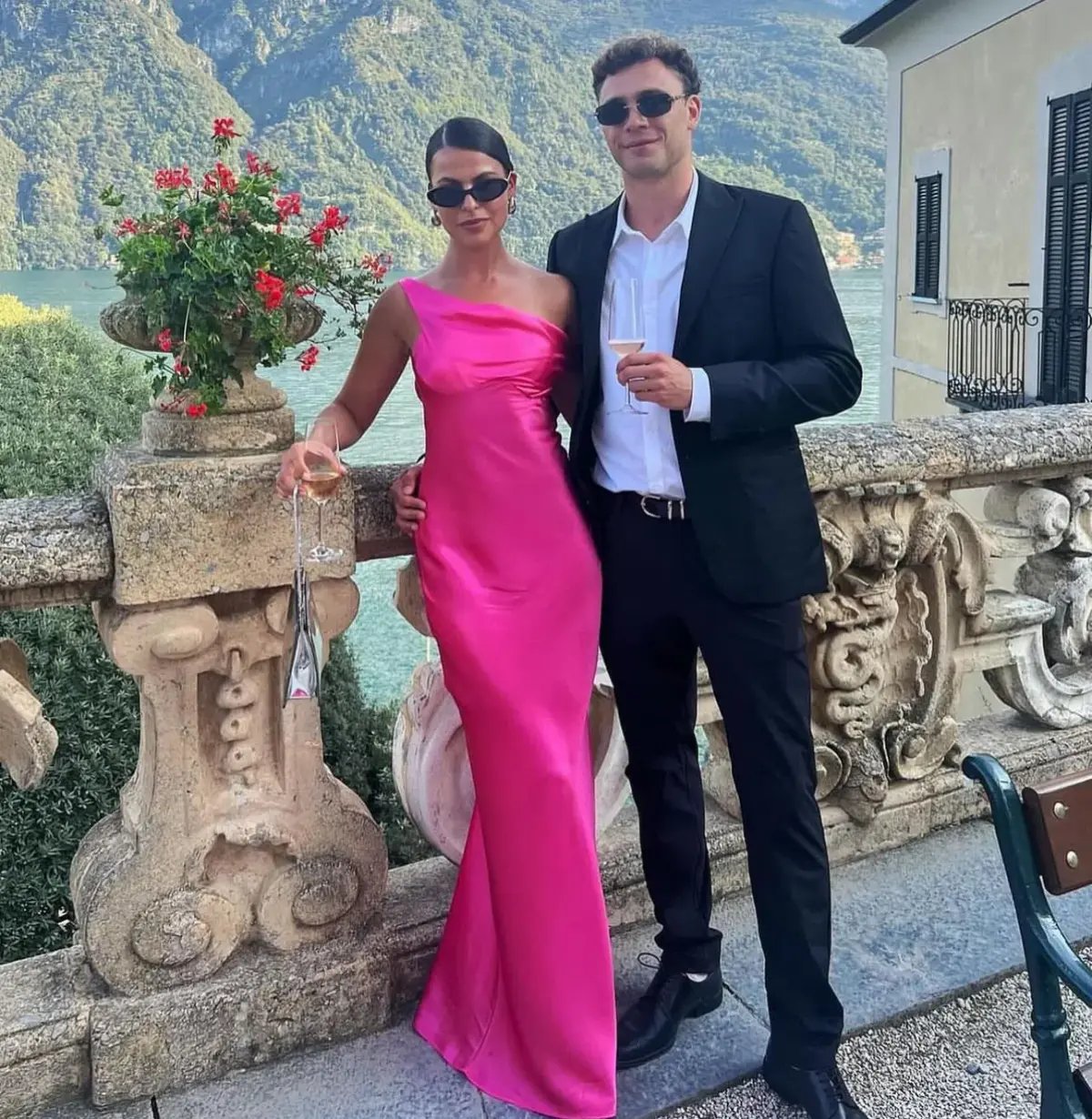 Natalie Rolt Monika Gown Neon Pink Size 1 / AU 8 photo 4