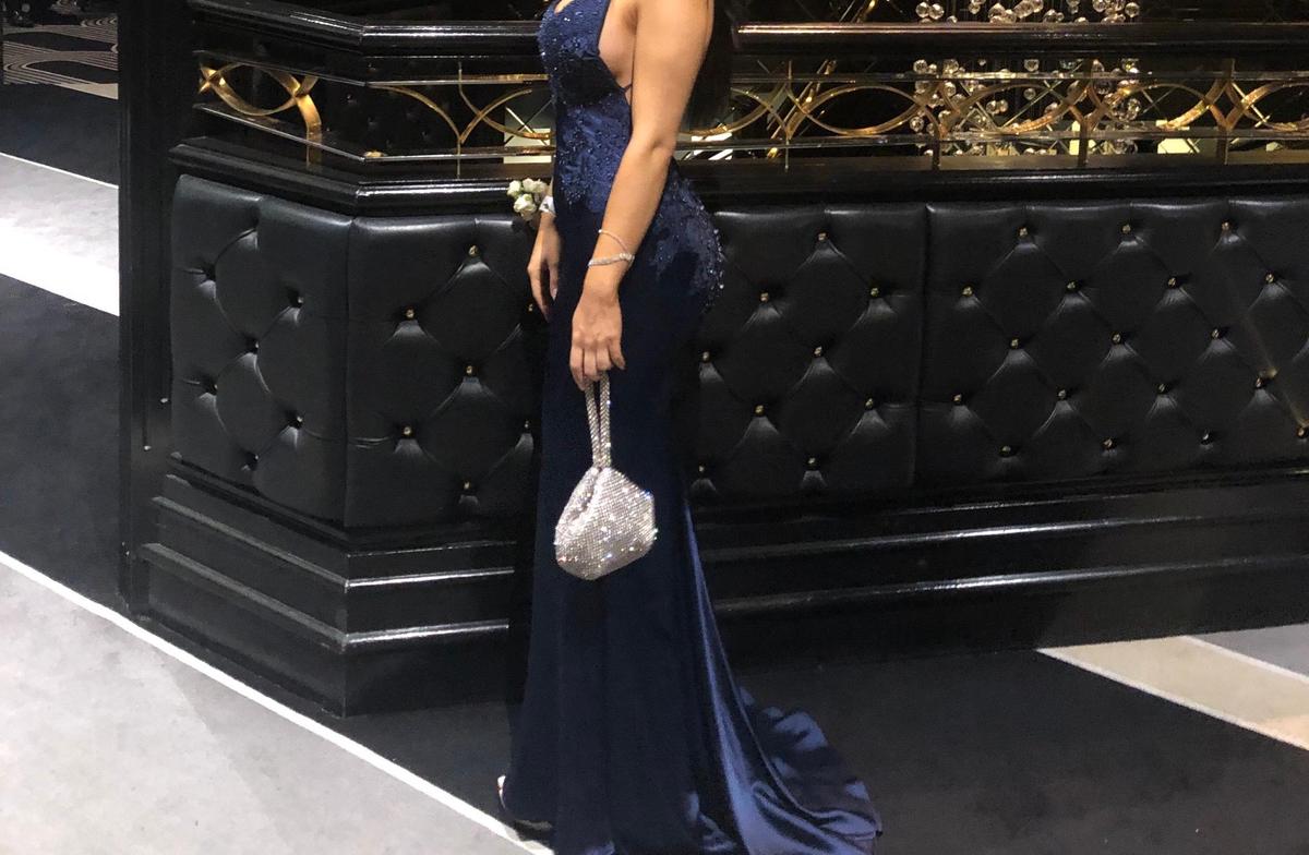 Portia & Scarlett Valentina Gown Navy Size 6 photo 2