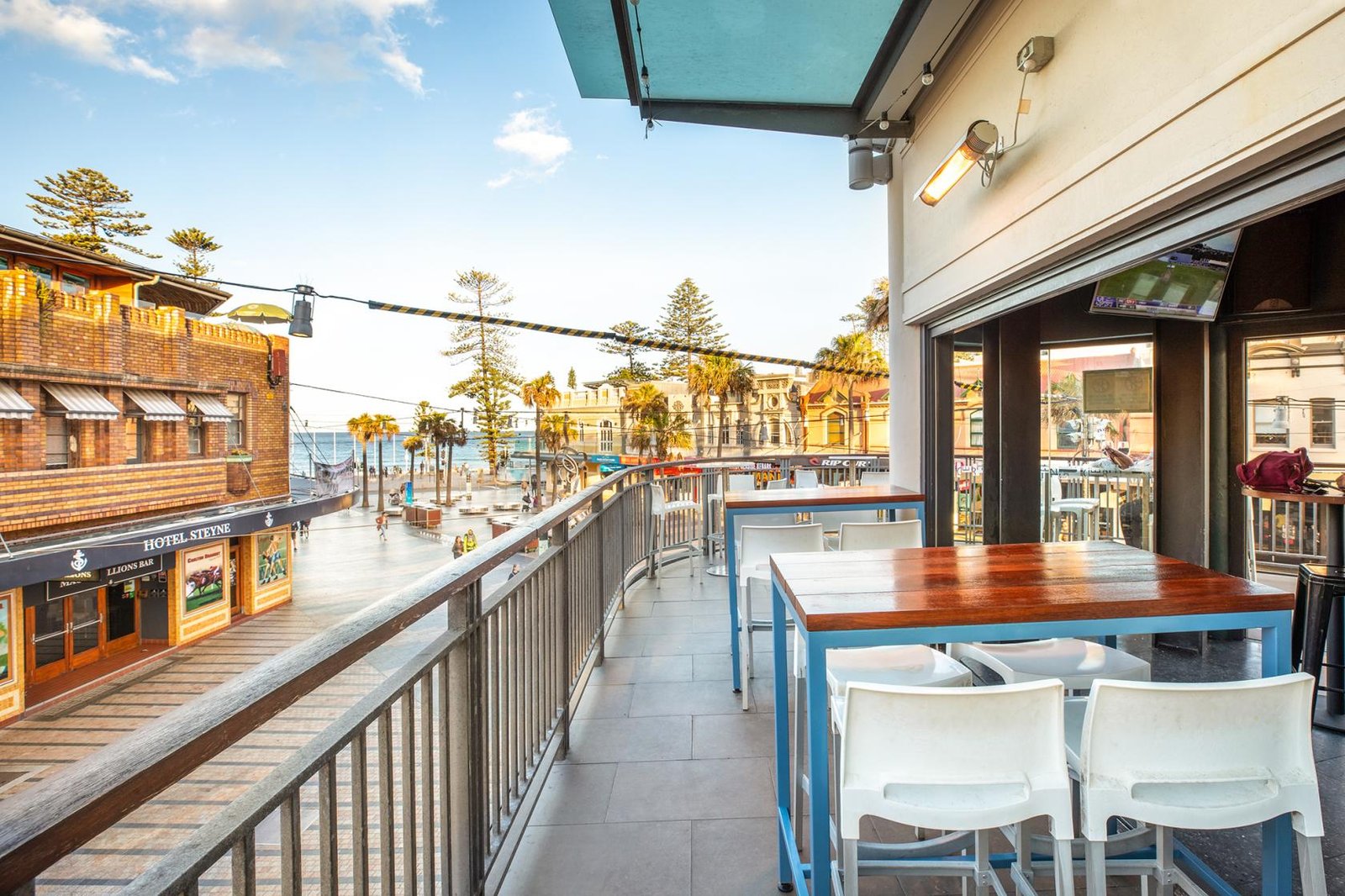 The Apex- Taproom Bar at New Brighton Hotel photo 3