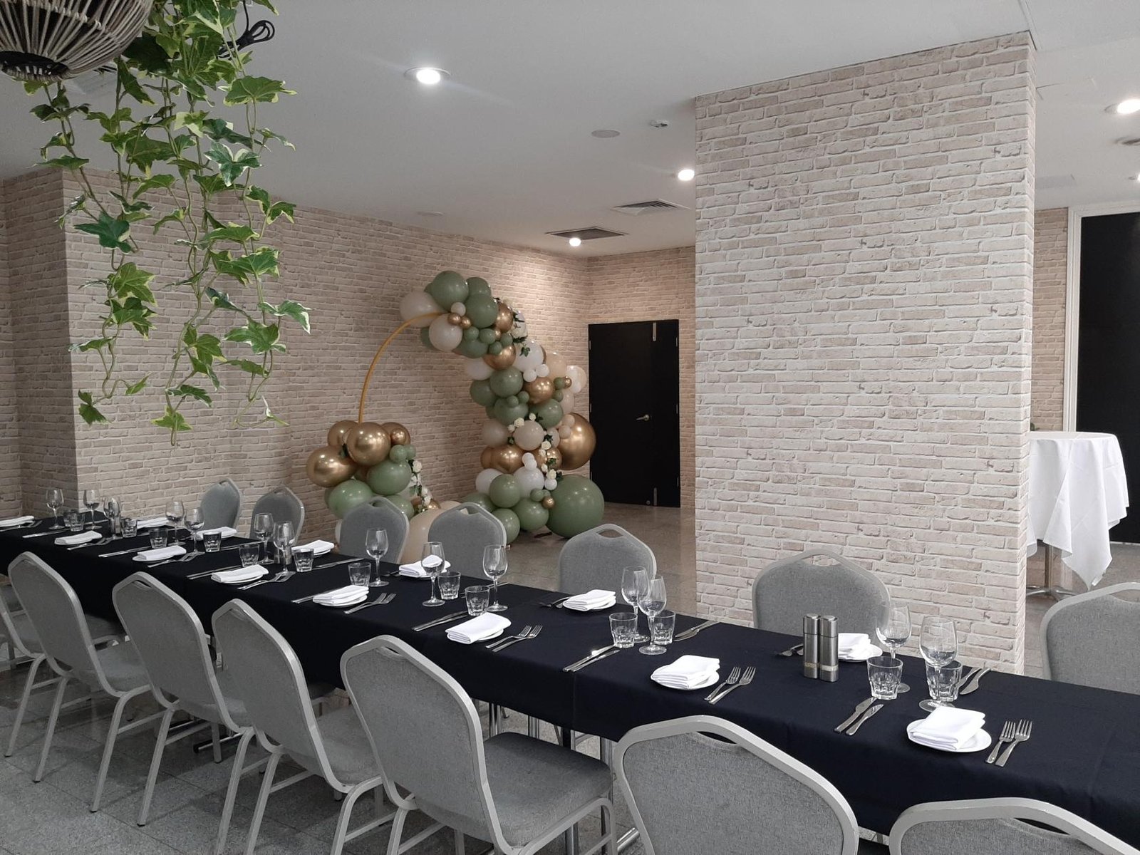The Private Dining Room at Mercure Brisbane Spring Hill photo 10