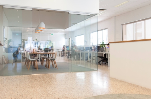 Faraday House Suite 2 photo 9