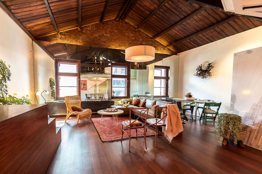 Award Winning Warehouse Apartment photo 2