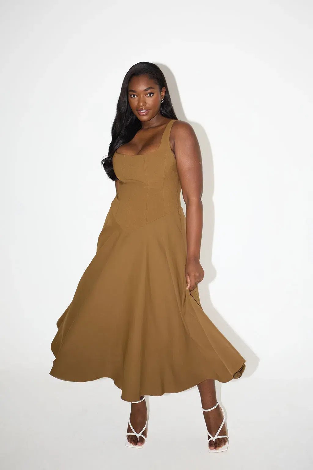 Odd Muse The Ultimate Muse Low Waist Square Neck Midi Dress Olive Size 18 photo 4