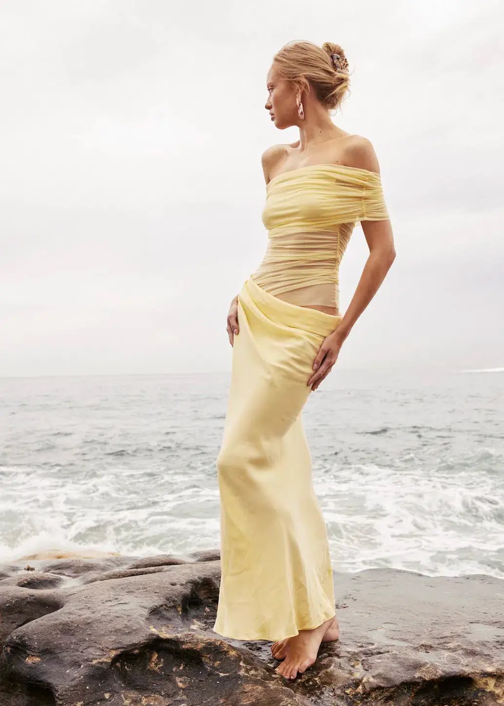 Benni Nico Off Shoulder Maxi Dress Yellow Size 8 / AU 8 photo 3