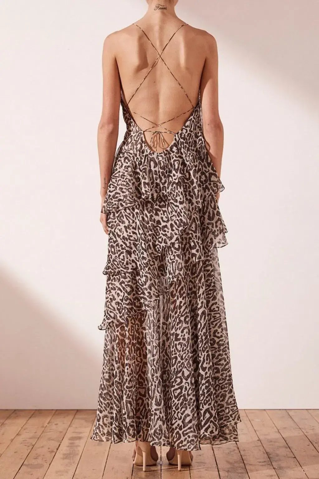 Shona Joy Mariposa Cross Back Maxi Dress Leopard Print Size 10 photo 3