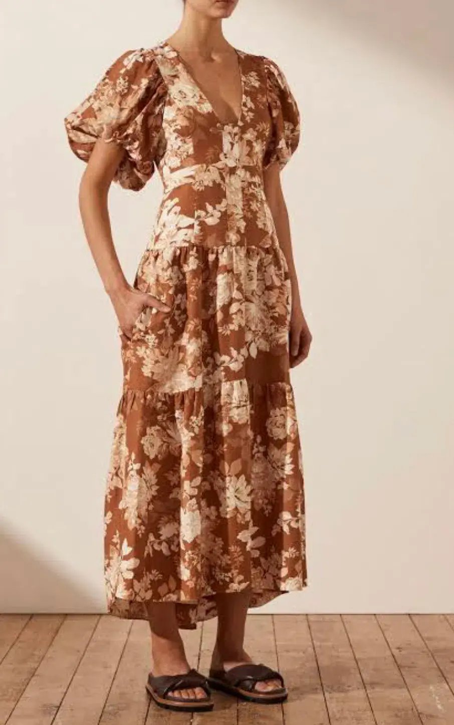 Shona Joy Capucine Linen Plunged Short Sleeve Midi Dress Almond Size 10 / M photo 2
