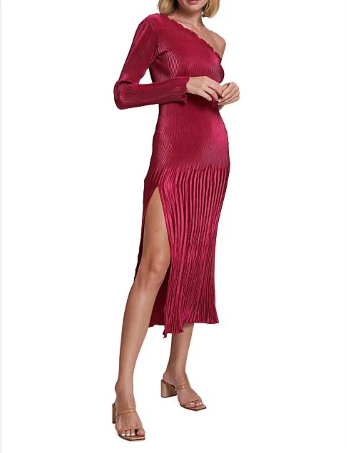 Lidee Soiree Gigi Sleeved Gown in Ruby Red Size 8 / S photo 2