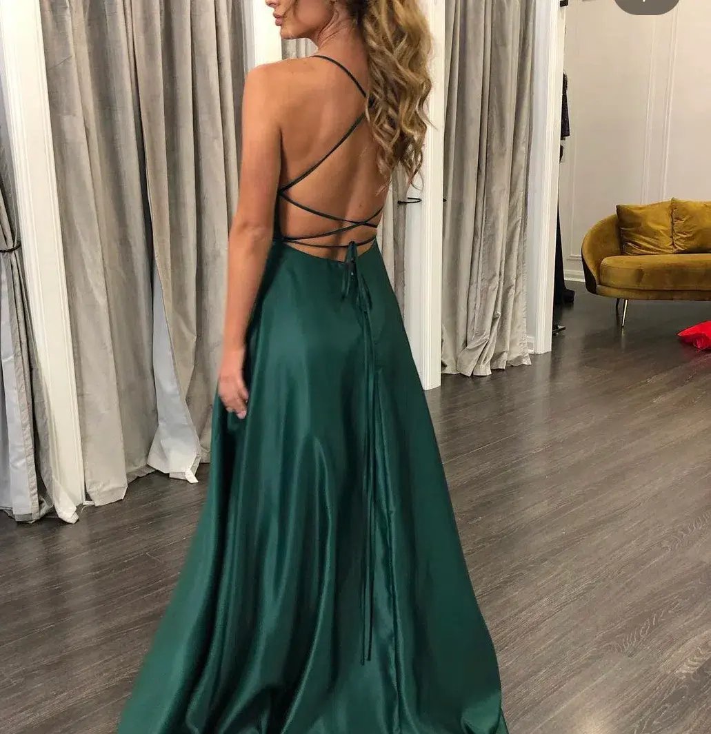 Coco Chanel Maddy Gown Emerald Gown Size 8 photo 2