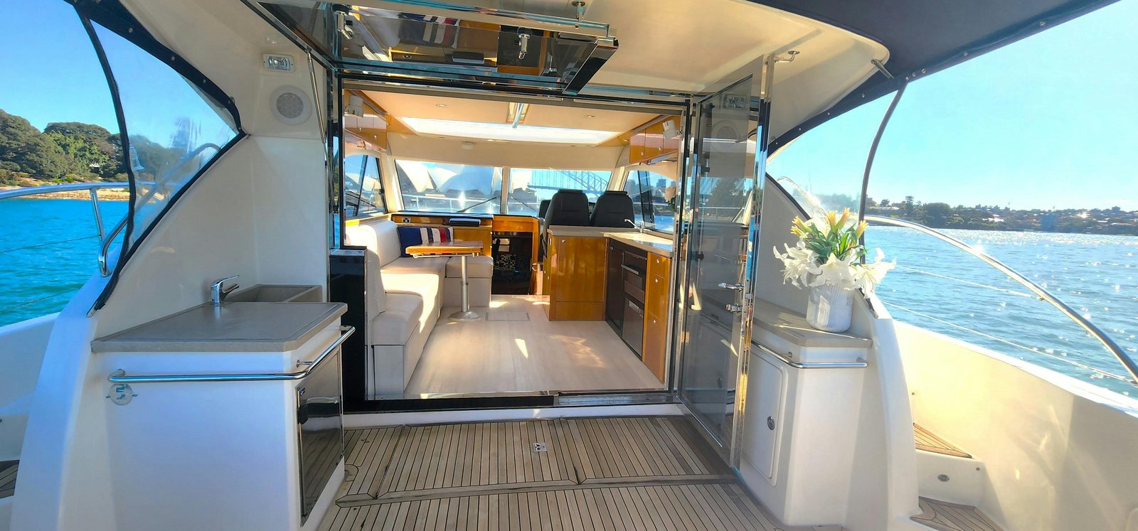Seaduction photo 4