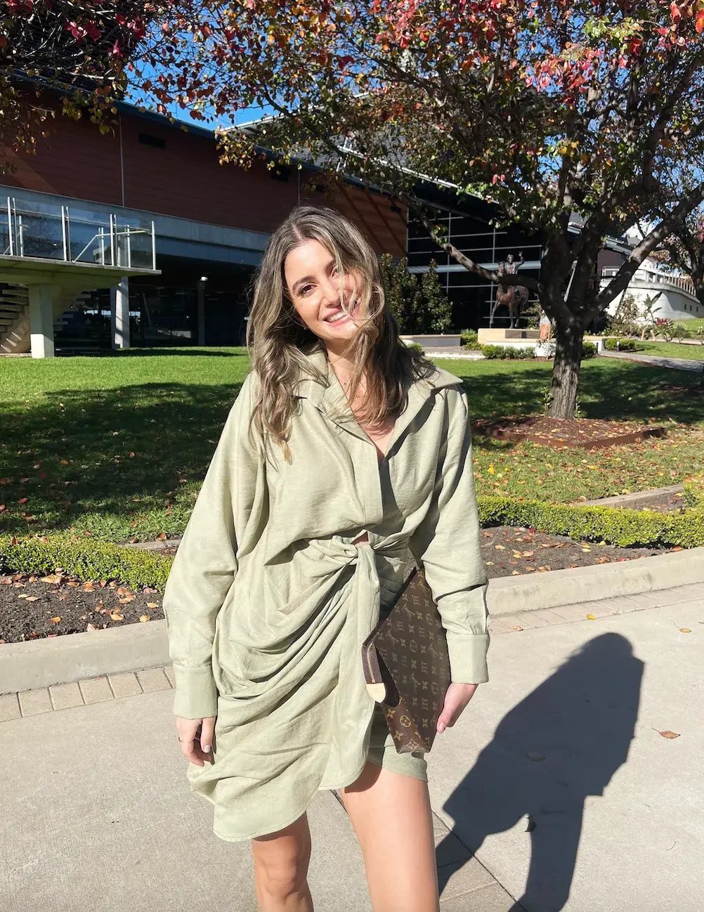 Jacquemus La Robe Bahia Draped Shirt Mini Dress in Sage Green Size 6 photo 3