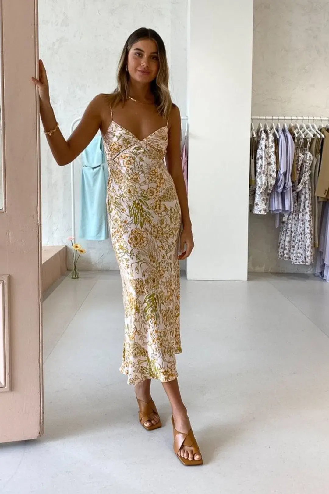 Bec & Bridge Floria Midi Dress in Print Size 12 photo 2