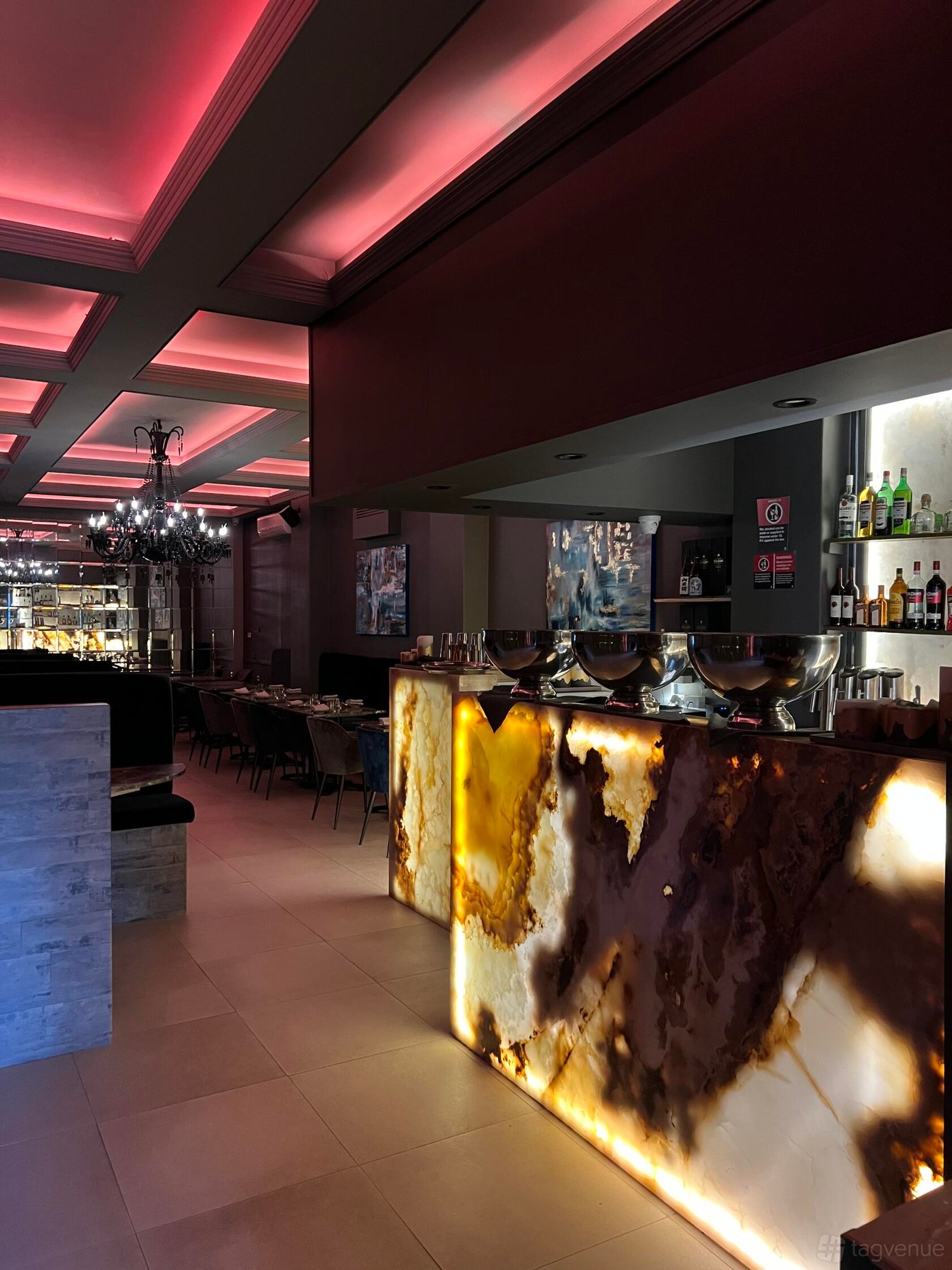 Main Dining Room at No.32 Restaurant & Bar photo 9