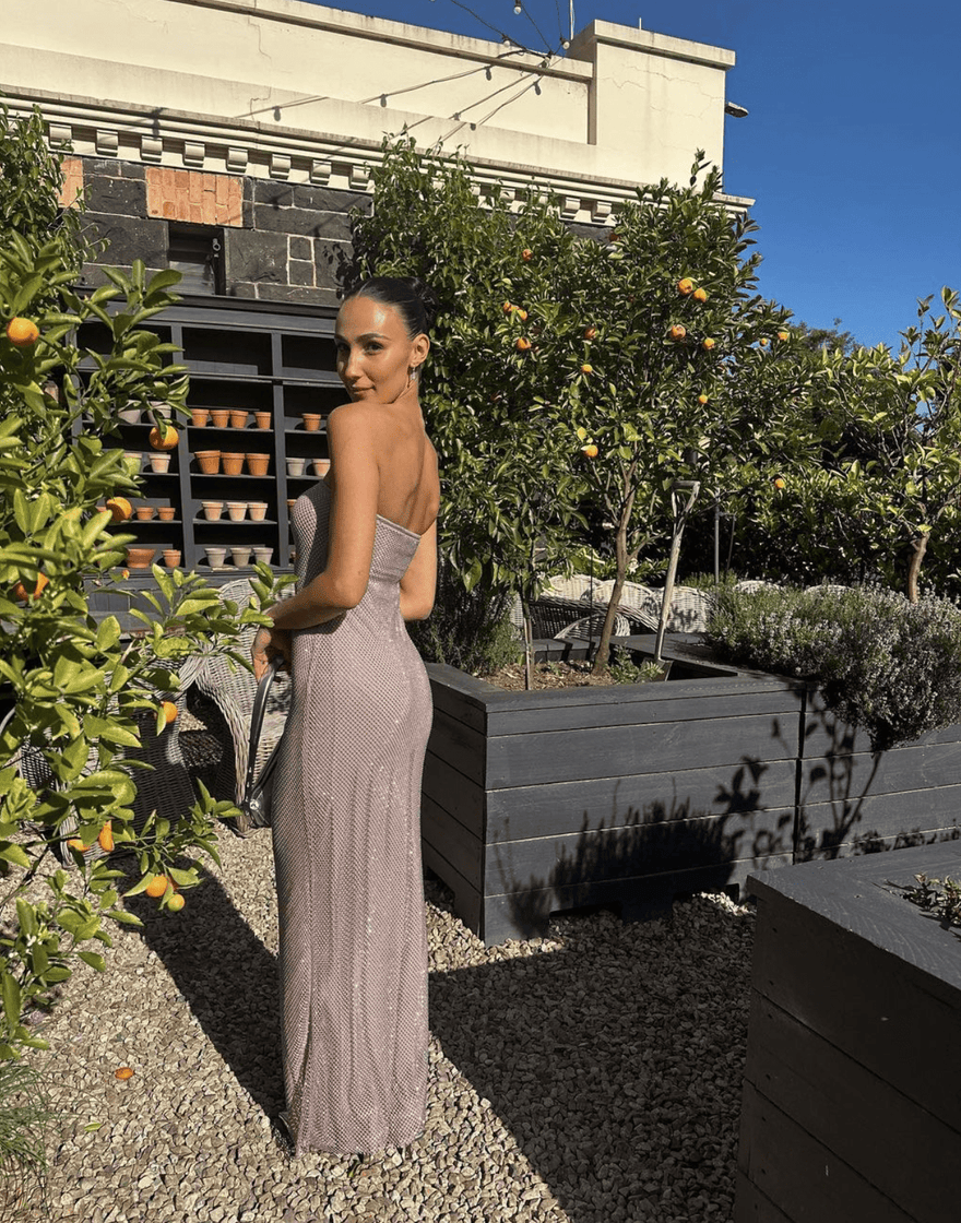 Henne Carmine Dress photo 3