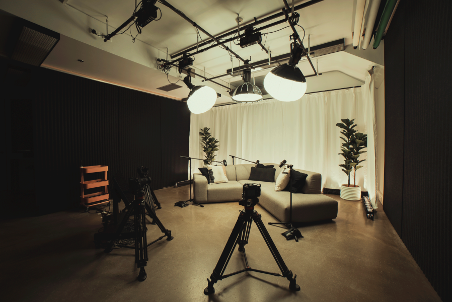 Yesterday Studios - Podcasting photo 2