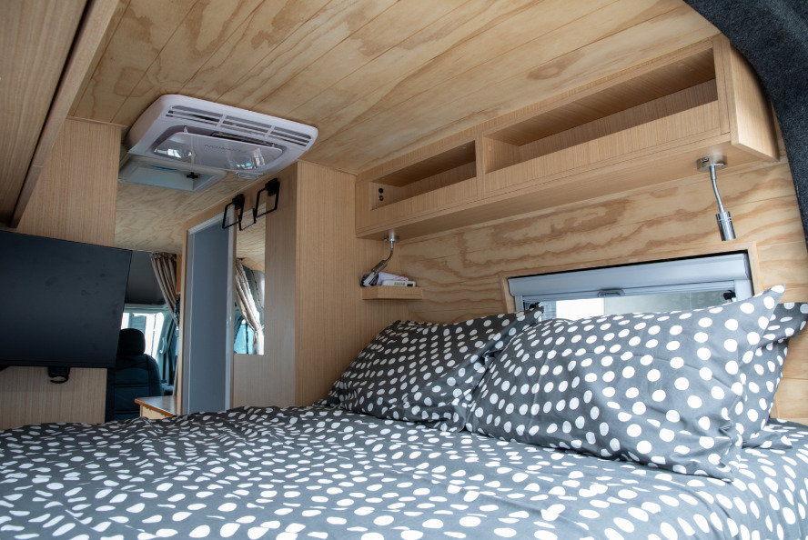 Chicina - Equipped Van w/ Ensuite photo 5