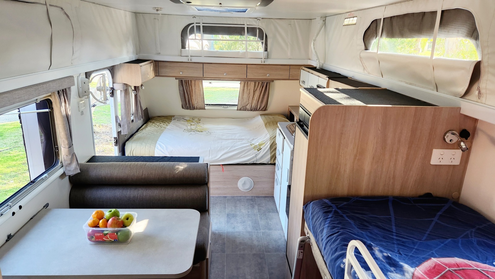 Family Jayco Journey photo 5