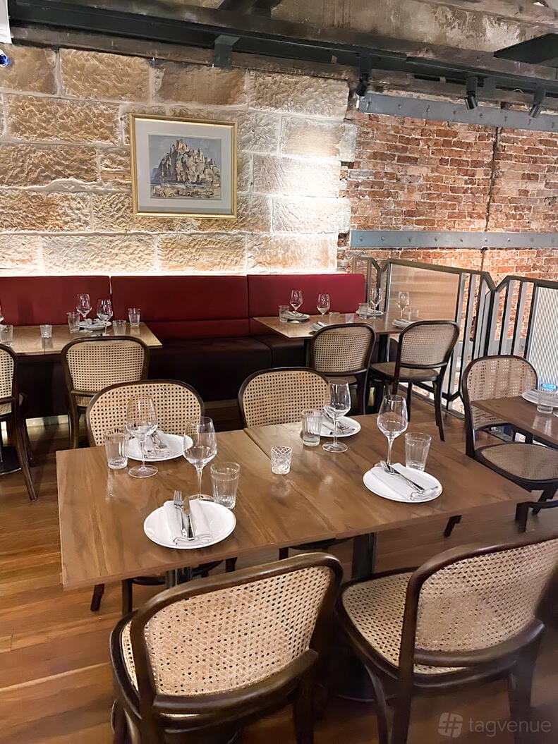Private Mezzaine at Mille Vini photo 3