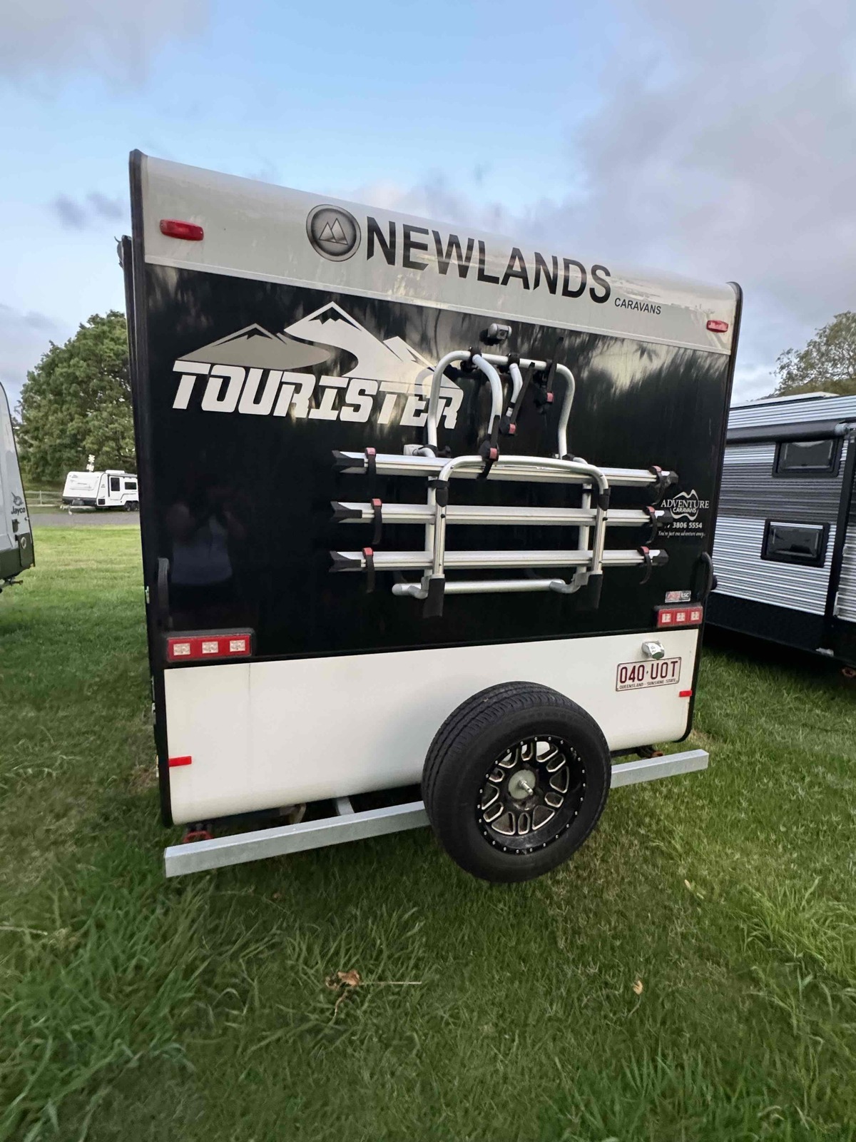 Tourister Bikes & Bunks photo 3