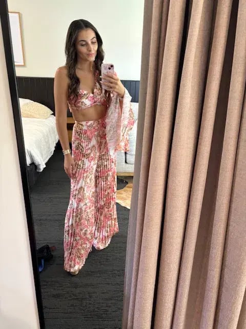 Significant Other Simone Set In Pink Sangria Floral - Size 8 photo 4
