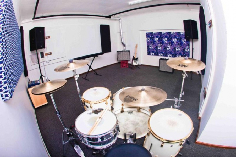 Permanent rehearsal studios photo 3