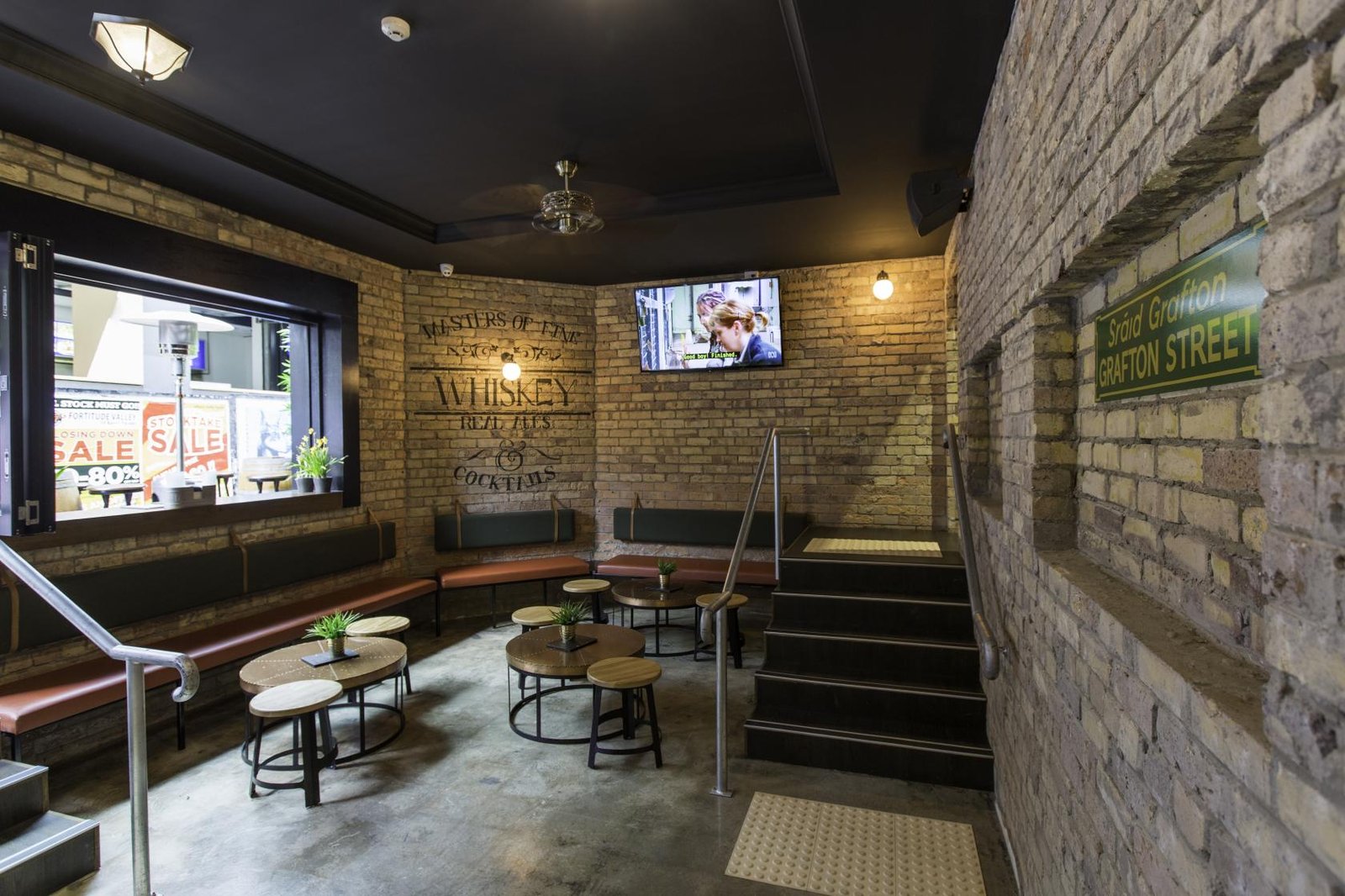 The Causeway Bar and Laneway at Finn McCool's Brisbane photo 5