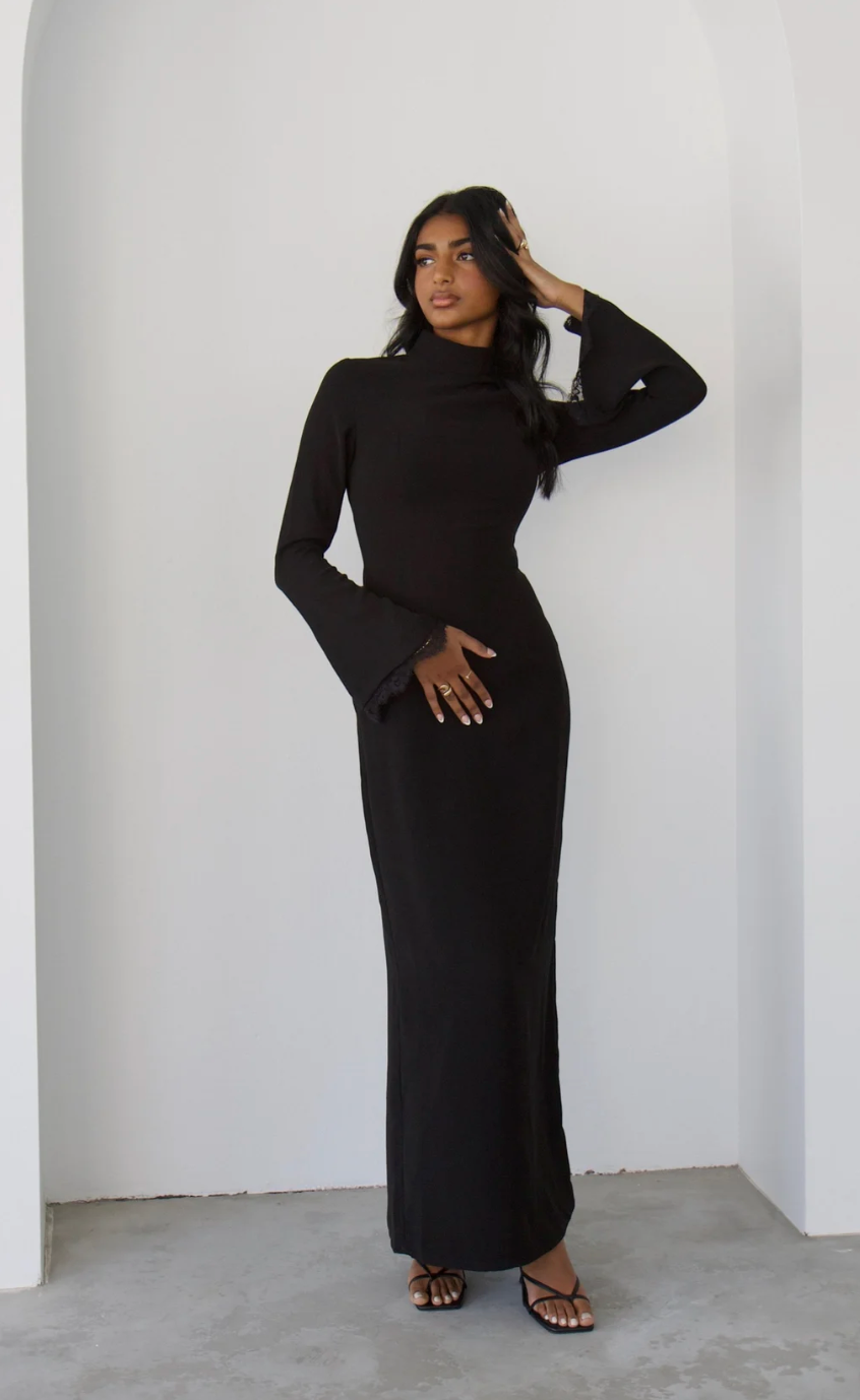 LUJANE DRESS BY ESMINA BLACK photo 2