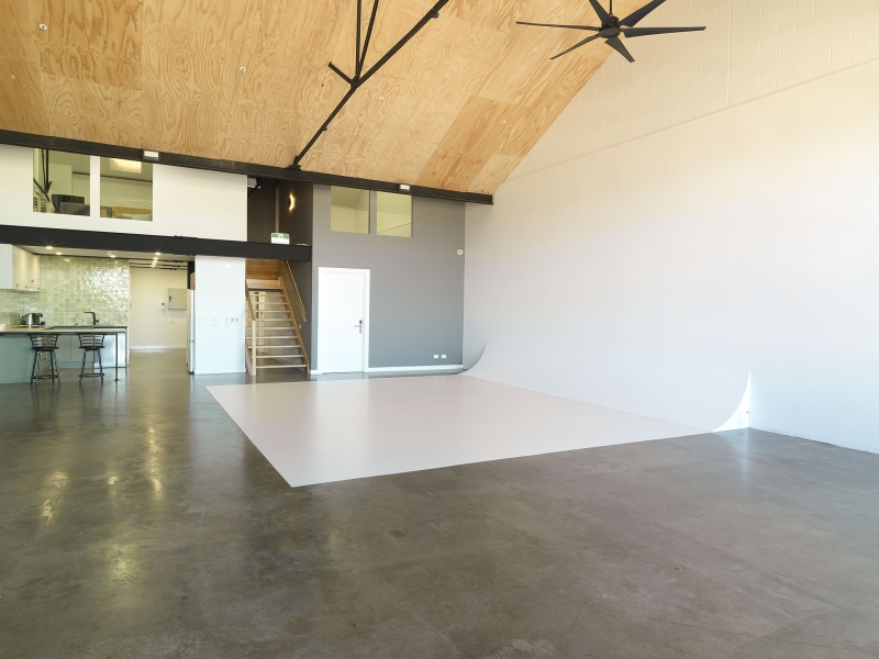 G49Loft Style Daylight Studio photo 3