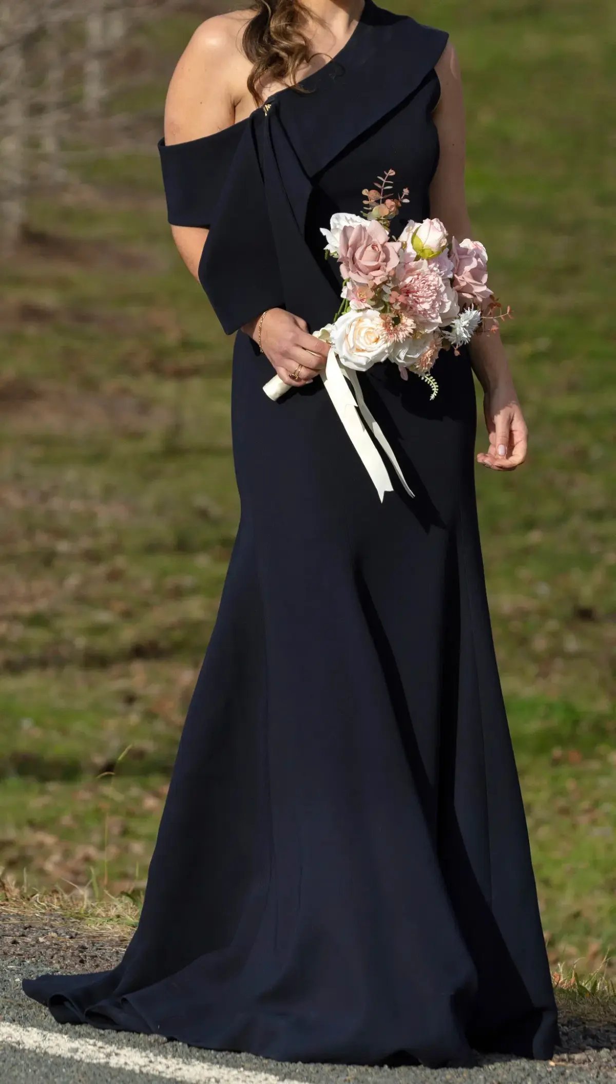 White Closet navy floral flowing dress size 8 photo 6