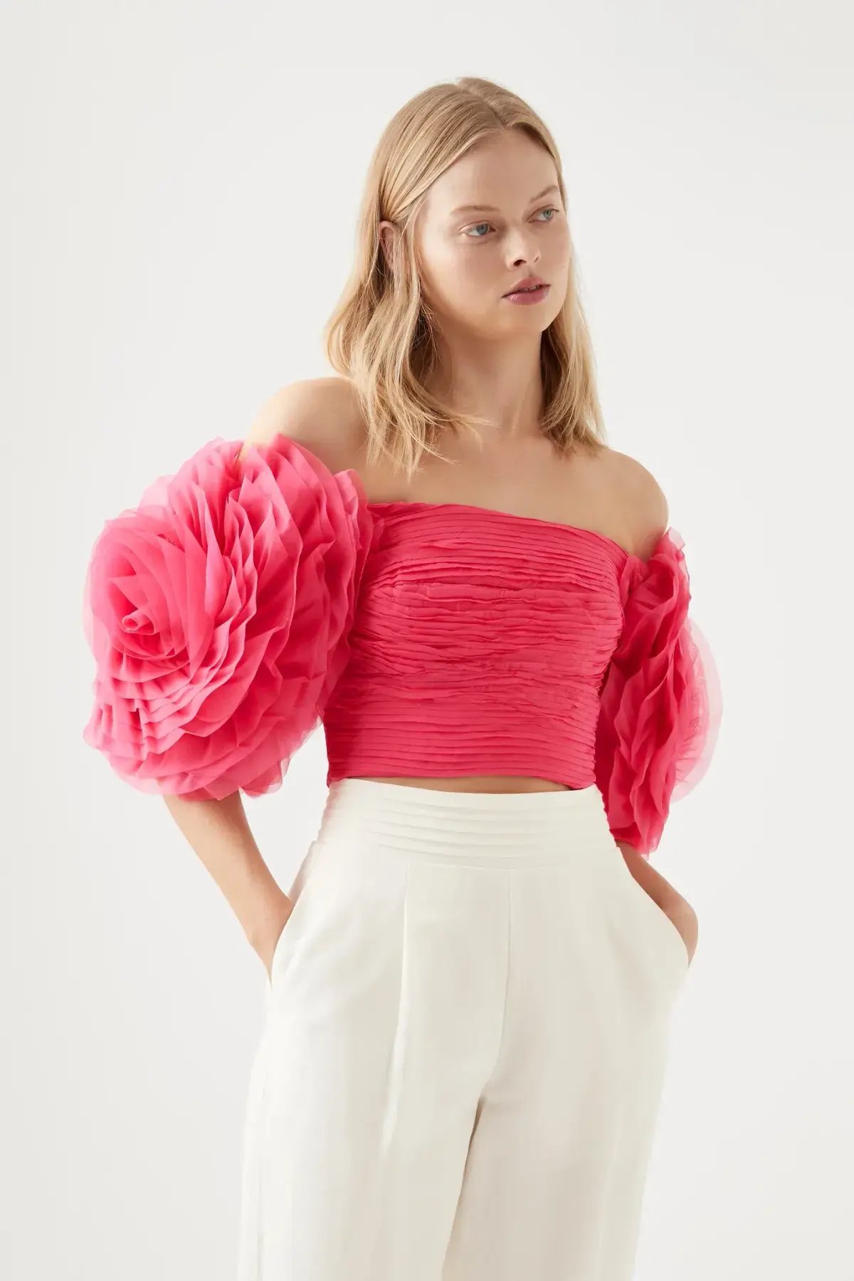 Aje Amour Bubble Top Berry Pink Size 8 photo 2