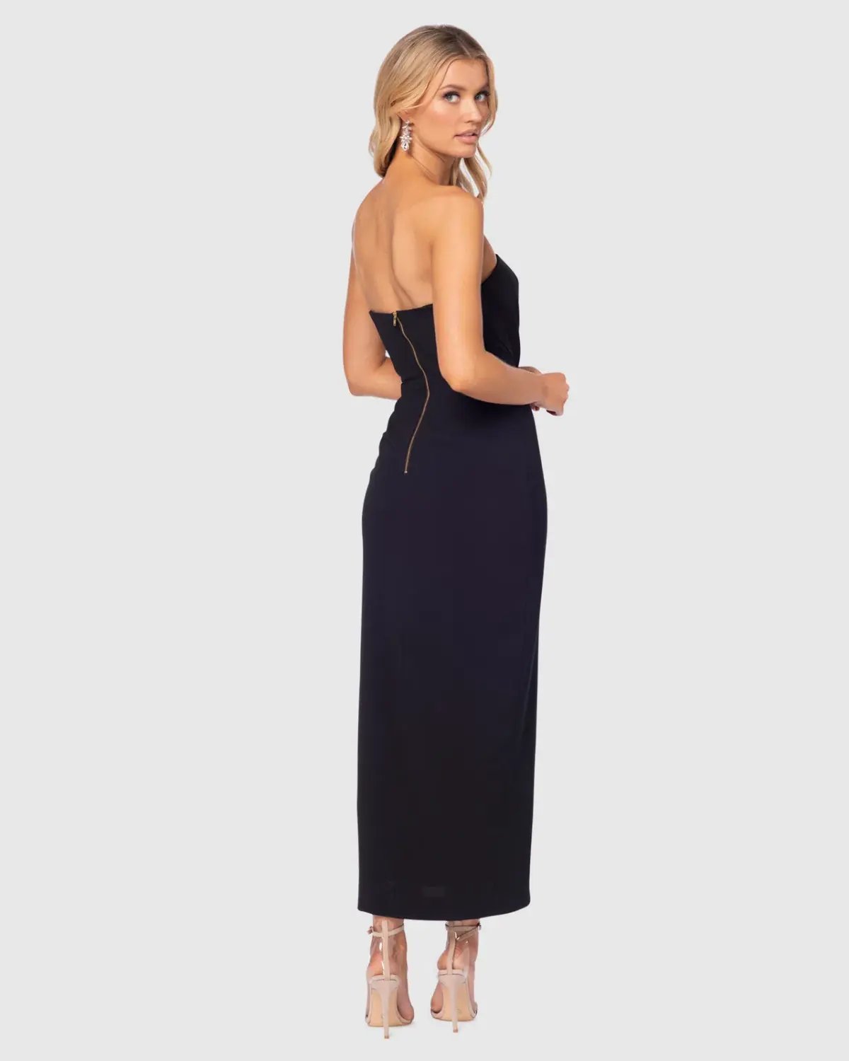 Pilgrim Laylan Gown Black Size 8 photo 3