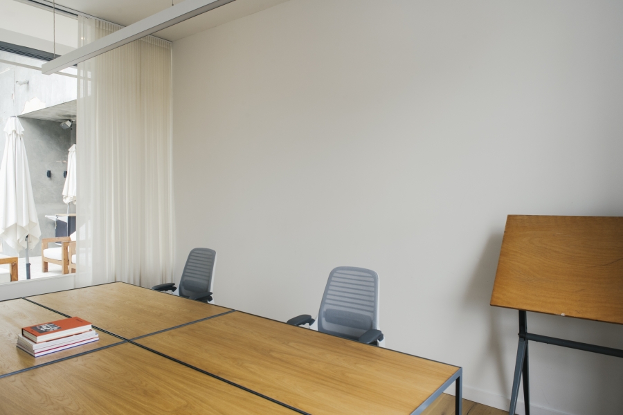 Faraday House Suite 1 photo 4