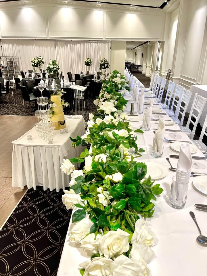 SPECIAL 🌿 Wedding Floral Arrangements Centerpieces for HIRE photo 9