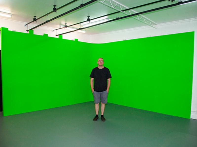 Imagine Media hire studio photo 4