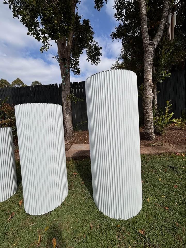 Ripple plinth for hire photo 4