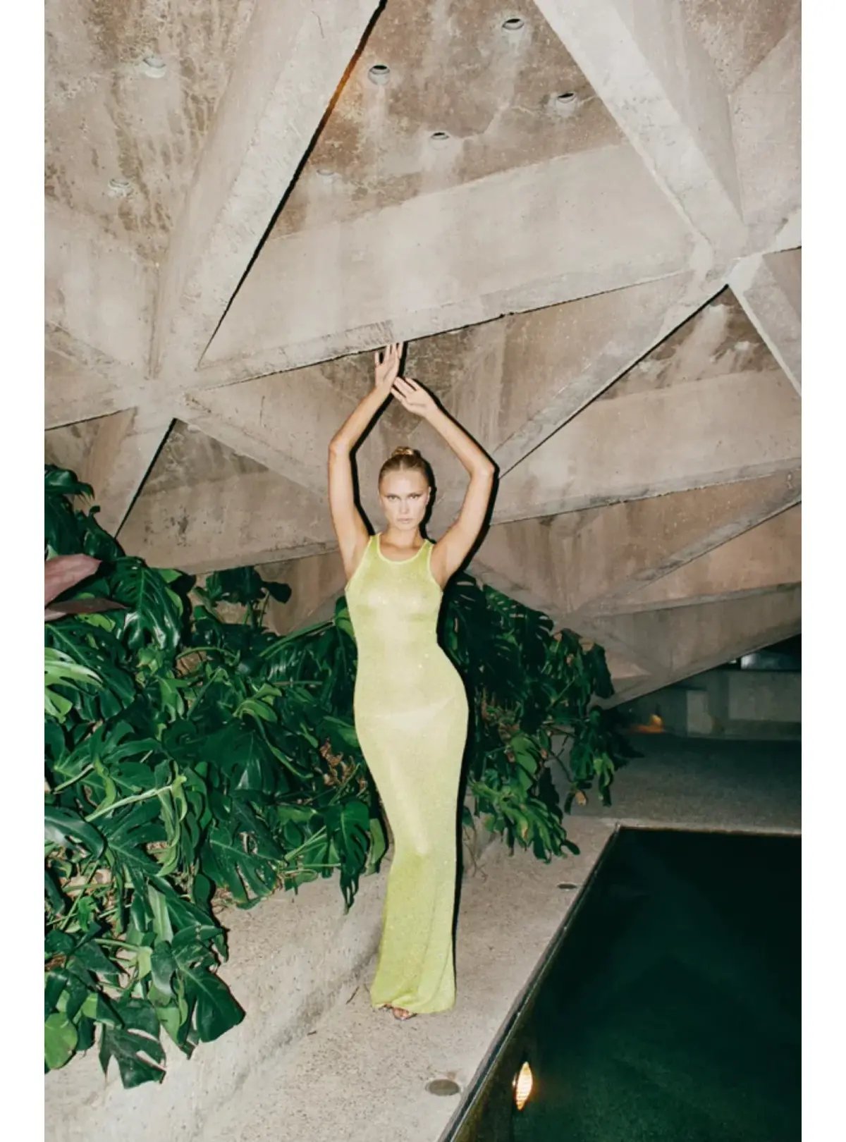 Astra resort Natalia Dress in Chartreuse Sequin Size XS / AU 6 photo 4