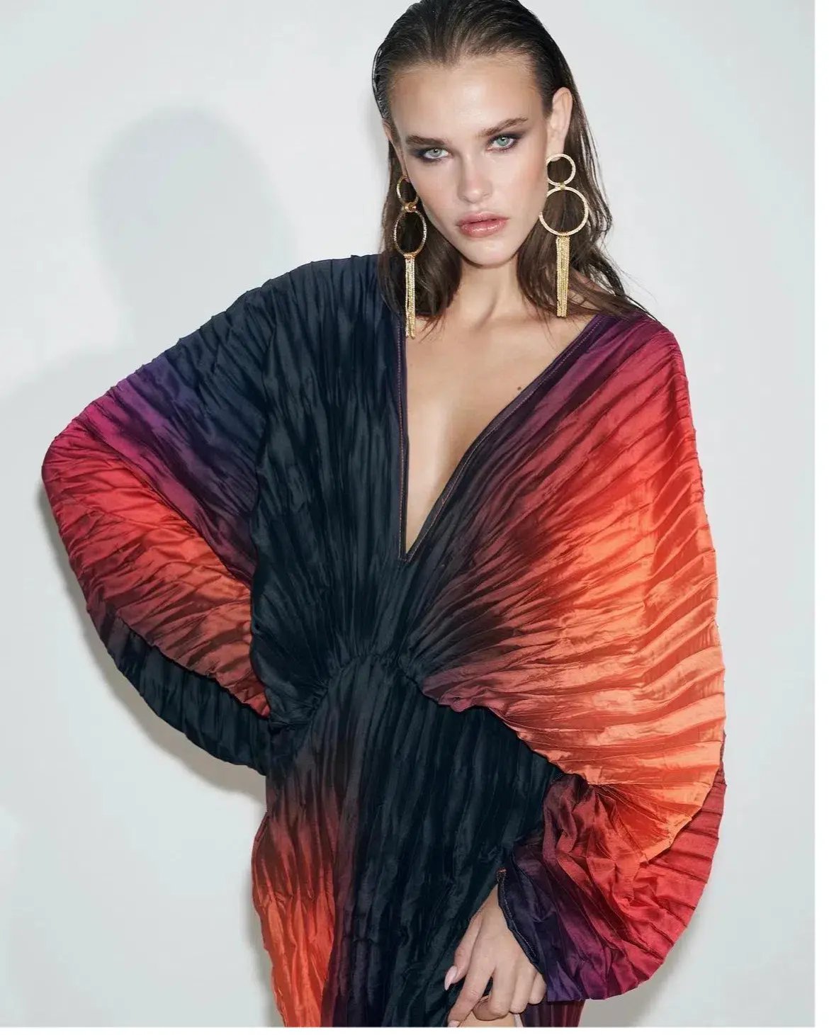 L’idee De Luxe Gown Fire Ombré Size 10 photo 5
