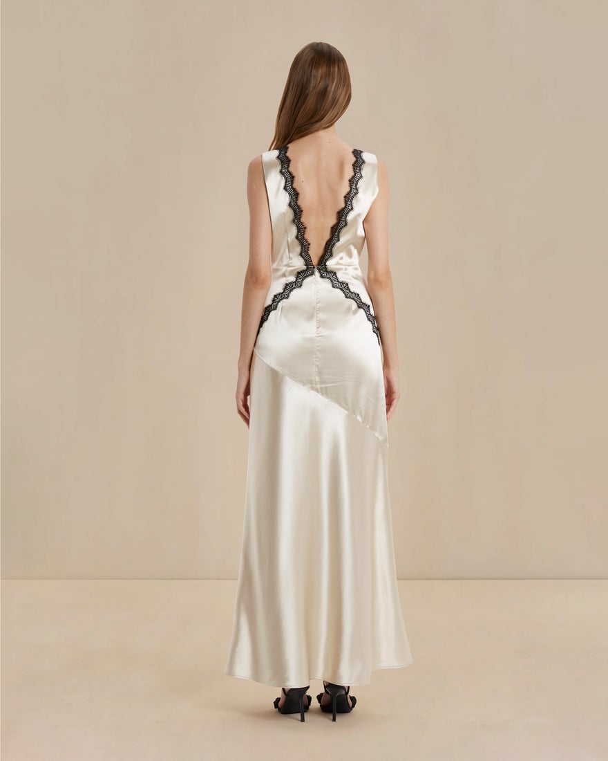 Sonya Amalia Dress photo 3