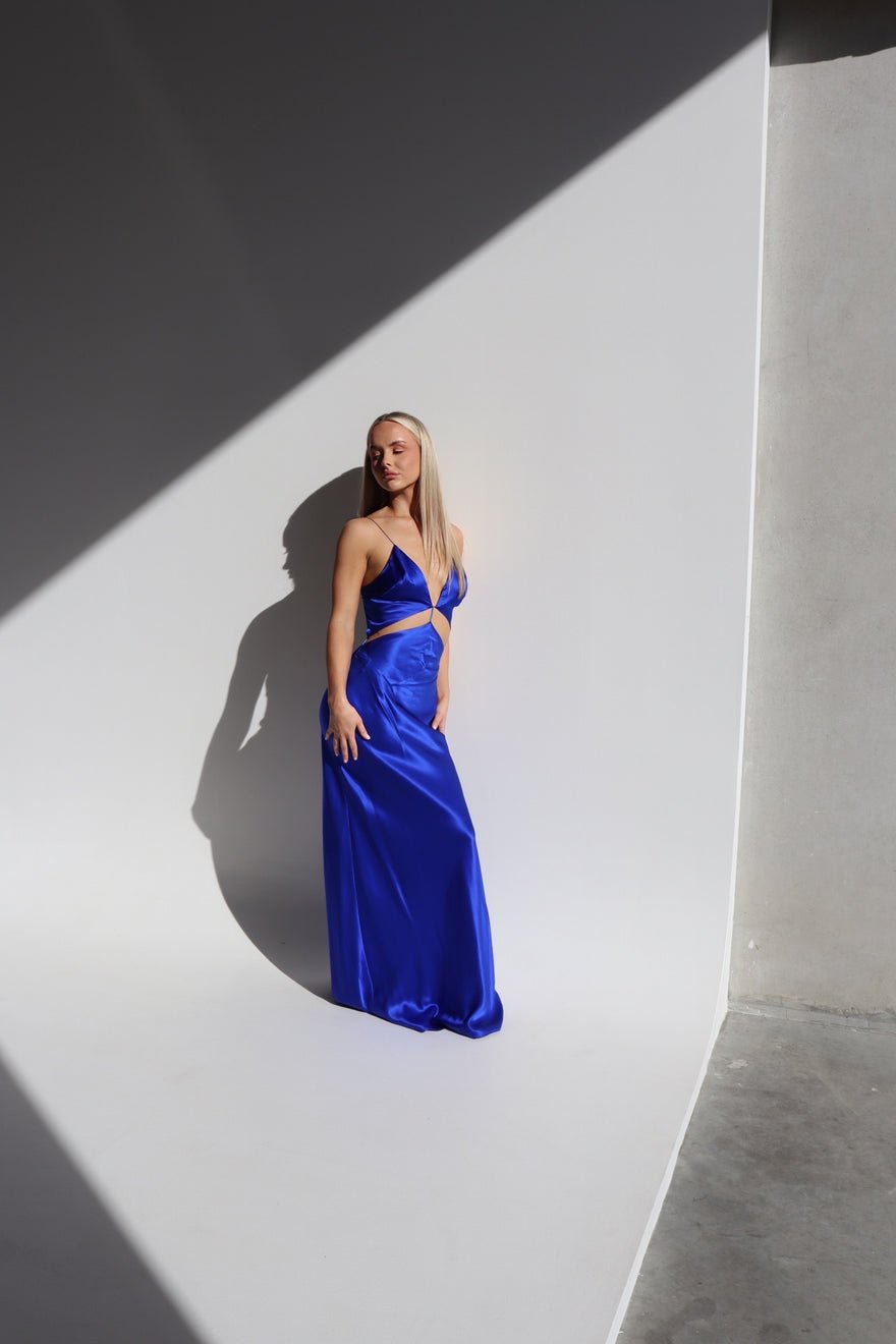 Natalie Rolt Iris Gown Electric Blue photo 2