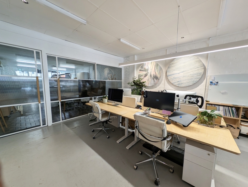 4 x desks available in Architecture Studio photo 5
