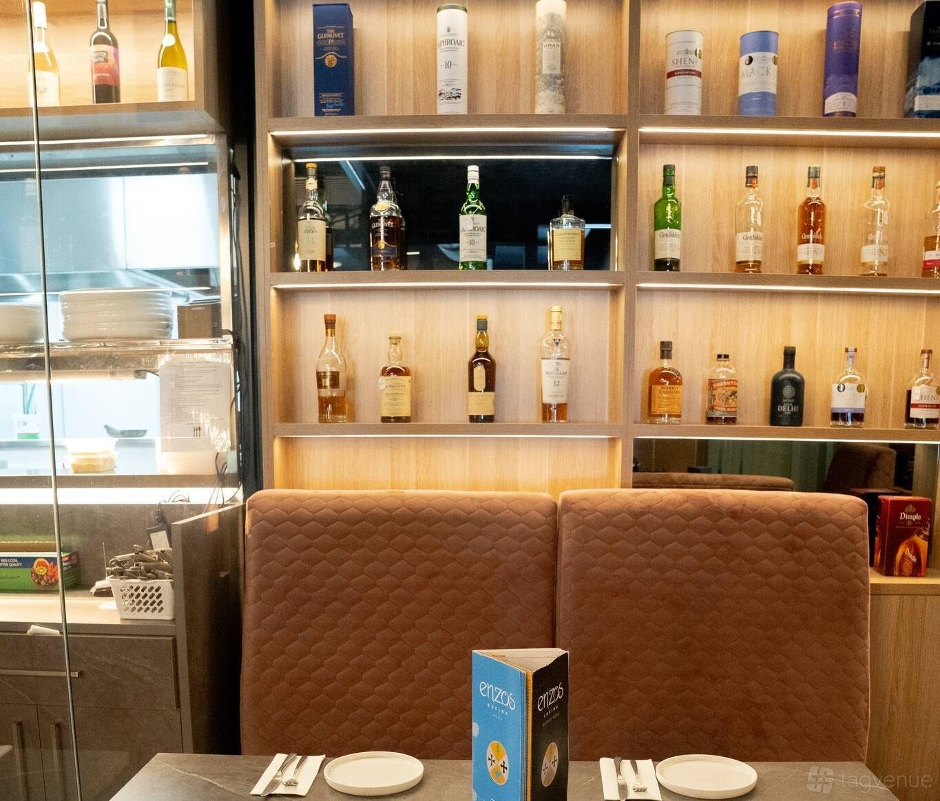 Whiskey Room at Enzo's Cucina Penshurst photo 4