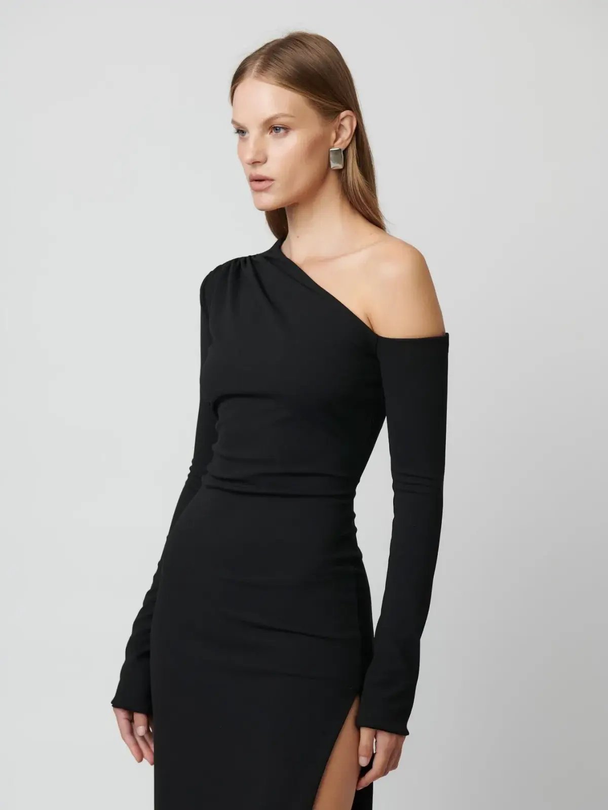 Effie Kats Cayley Gown in Black Size XS / AU 6 photo 2