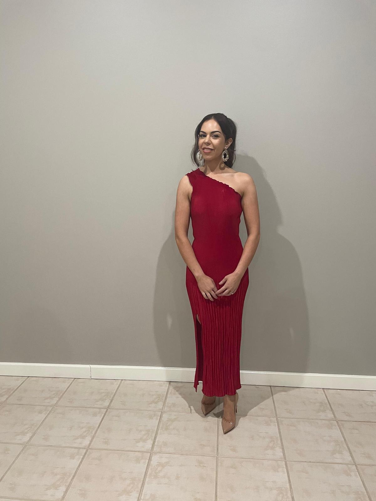 L’IDEE soirée pleaded one shoulder dress RED photo 3