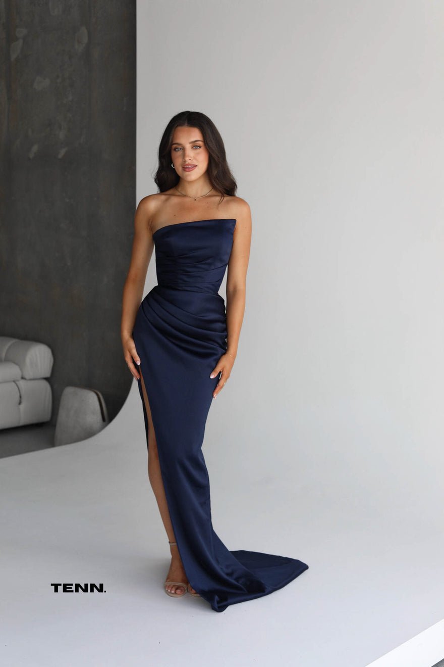 Lia Stublla Amelie Gown - Navy photo 4