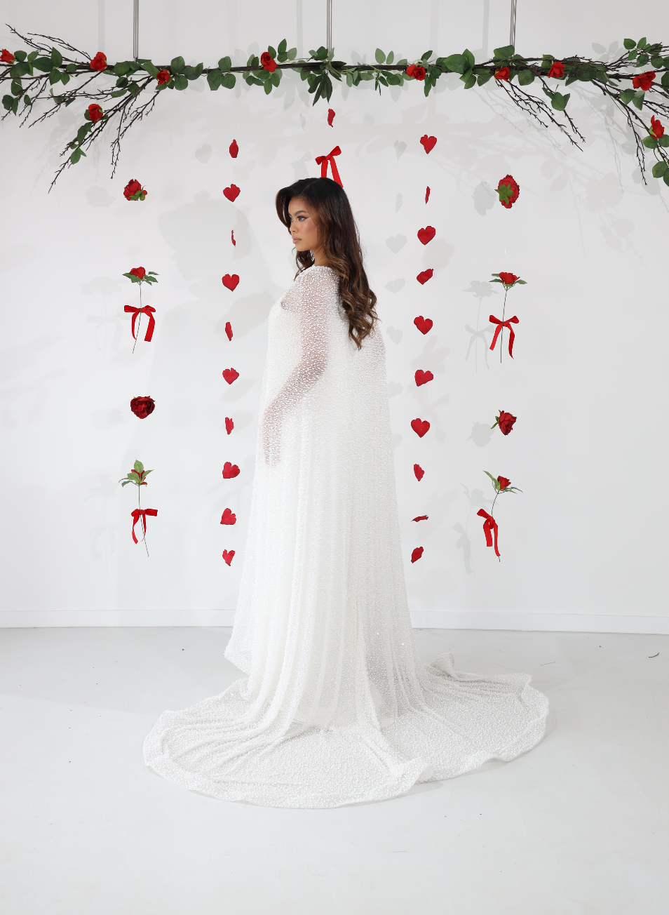 PEARL CAPE WHITE photo 3