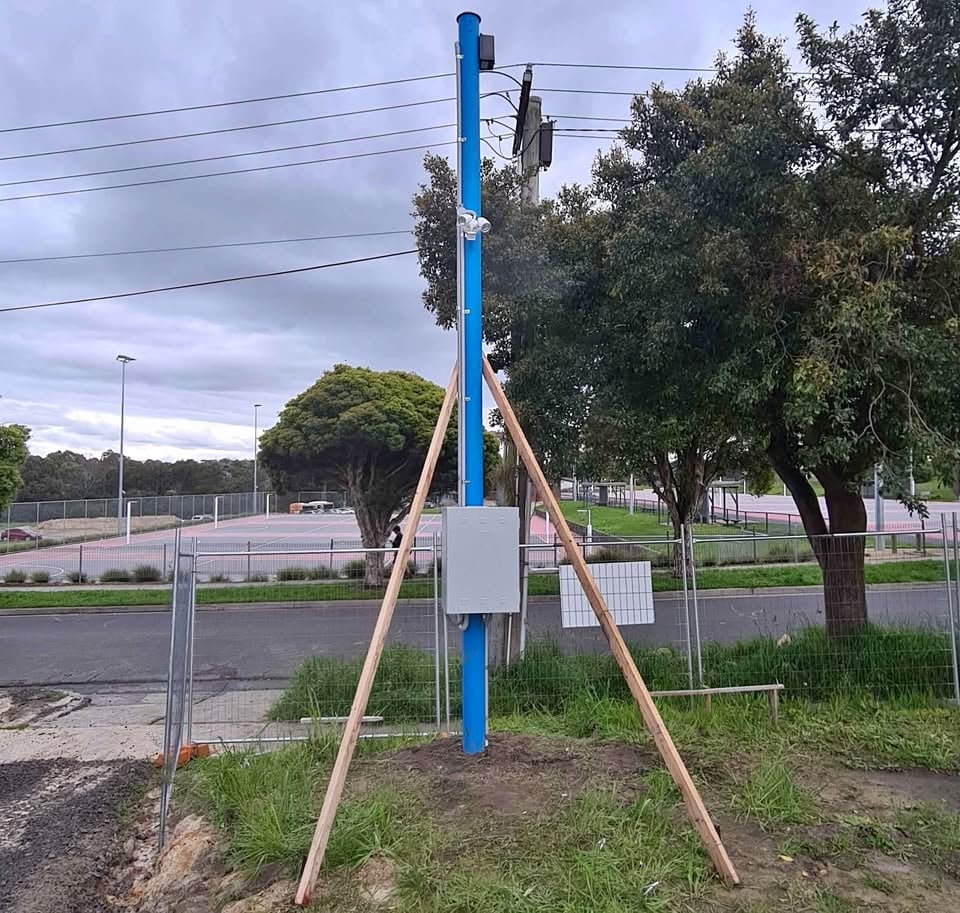 Builders Temporary Power Poles - Hire photo 2