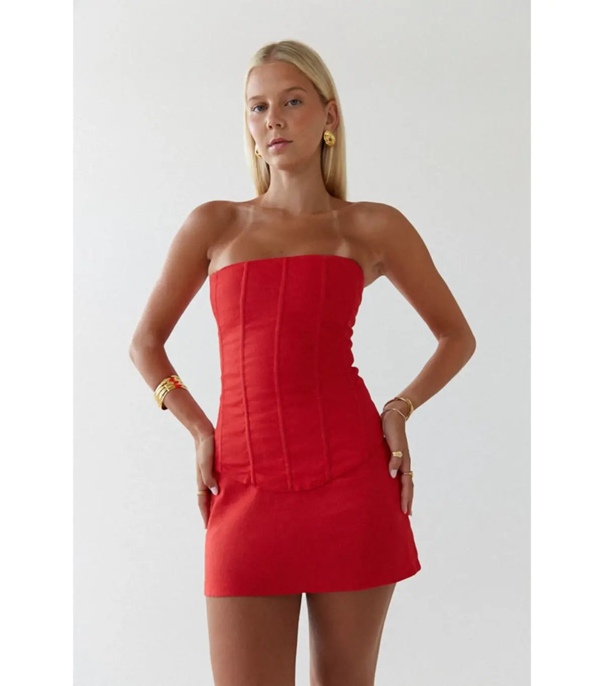 HNTR the label Aurora Corset and Aura Mini Skirt Set in Red Size AU 8 photo 3