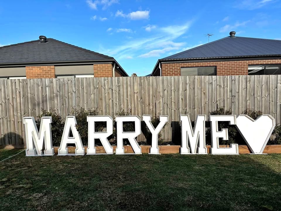 MARRY ME LETTERS FOR HIRE photo 3